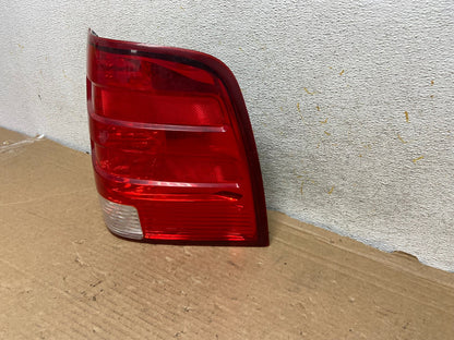 2003 2004 2005 2006 Ford Expedition Right Passenger Rh Tail light AH8871 LK2