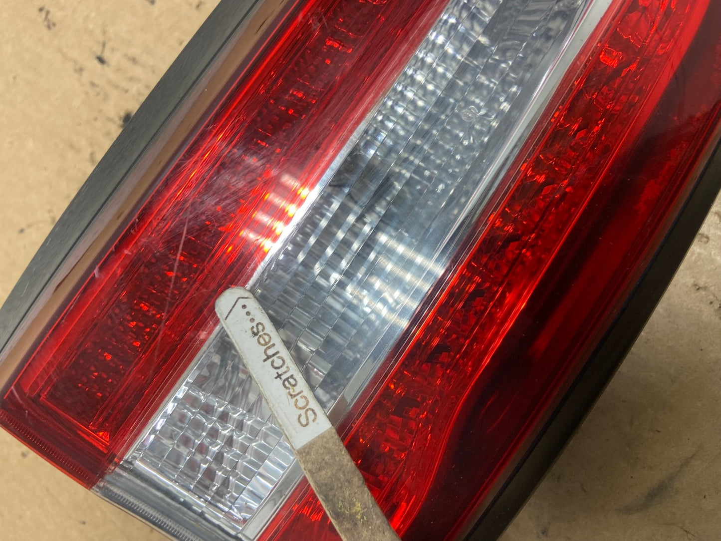 2014 to 2018 Jeep Cherokee Left Driver LH Side Inner Tail Light AG2335 LK3