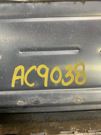 2001-2002 Silverado Tahoe Engine Computer Module 12200411 ECM ECU AC9038 DG3