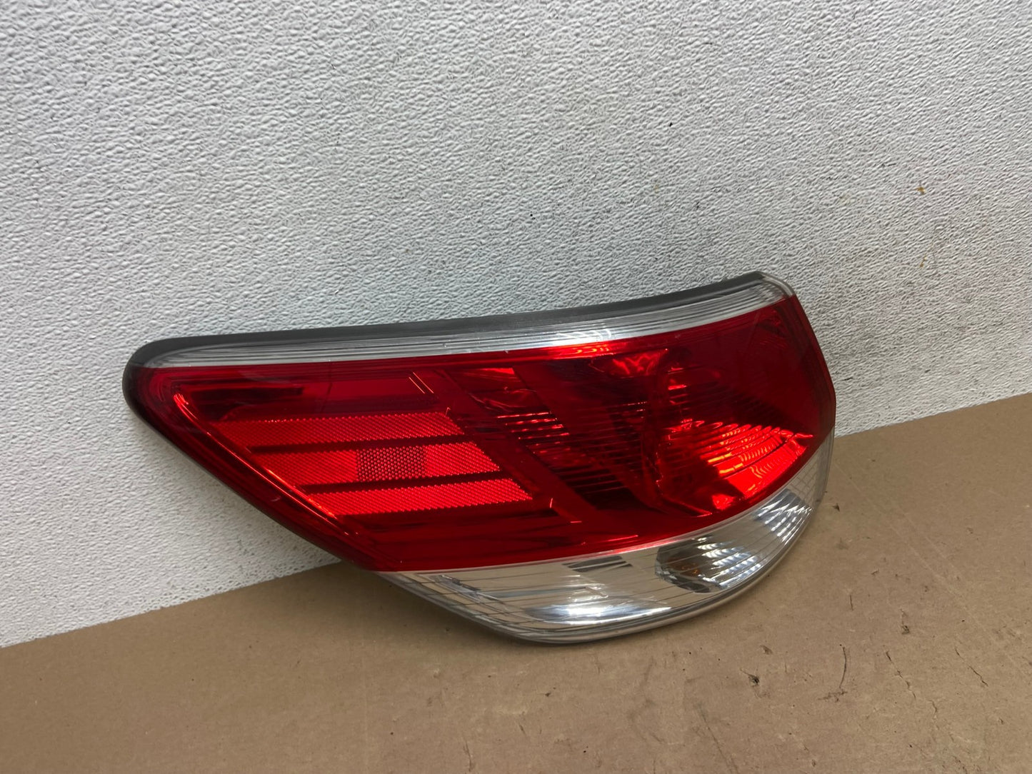 2013 to 2016 Nissan Pathfinder Left Driver Lh Side Tail light AE6797 LK2