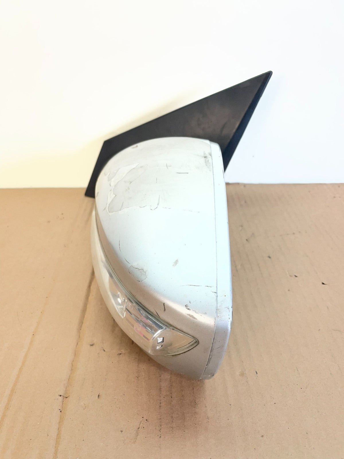 2011 - 2015 Hyundai Sonata Left Driver View Turn Sgn Door Mirror AG7753 DW8