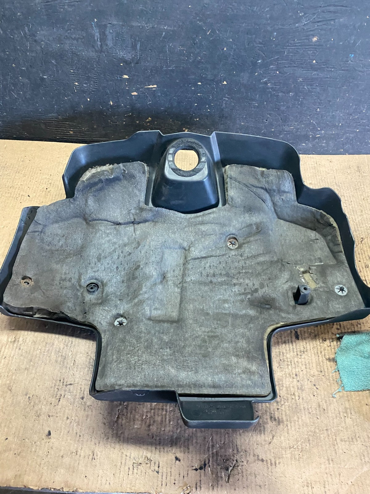 2006 2007 2008 Buick Regal 3.8L Engine Motor Cover Oem P6352 DG4
