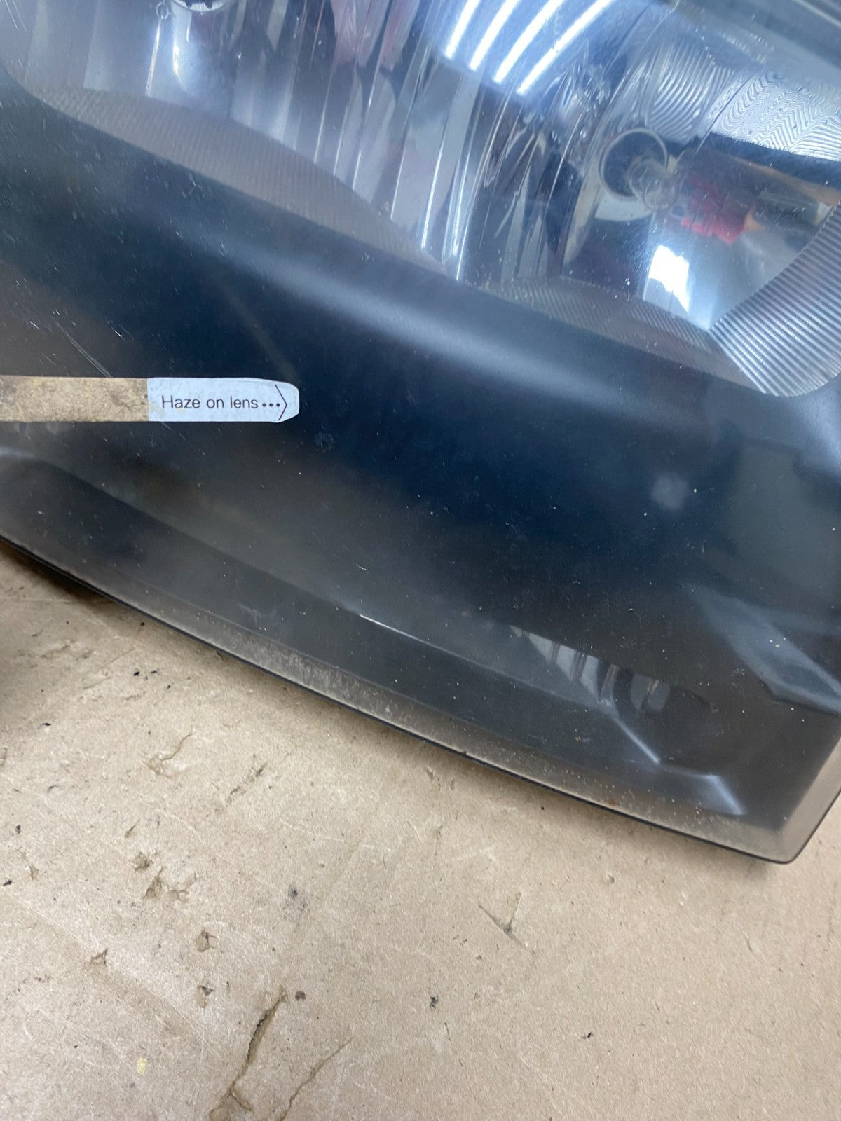2006 2009 Chevrolet Trailblazer Right Headlight Flush Half Grille Bar AE6134 DW5