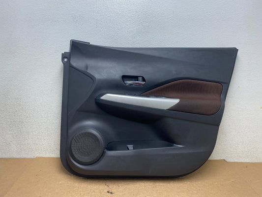 2018 2019 2020 Nissan Kicks Front Right Passenger Door Panel Oem P1363 DG0