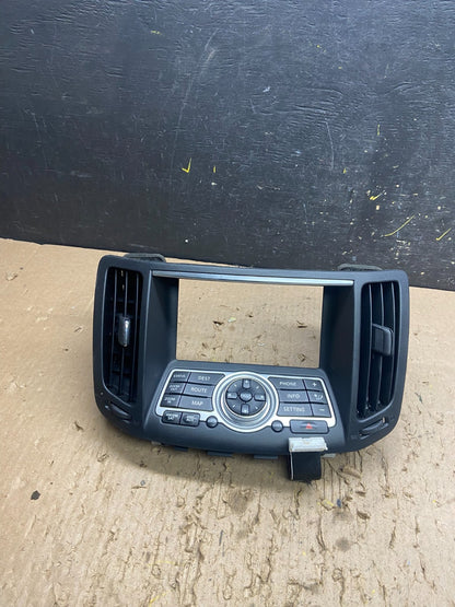 2008 - 2012 Infiniti G35 EX35 Radio Player Screen Panel Bezel t8953 DG0