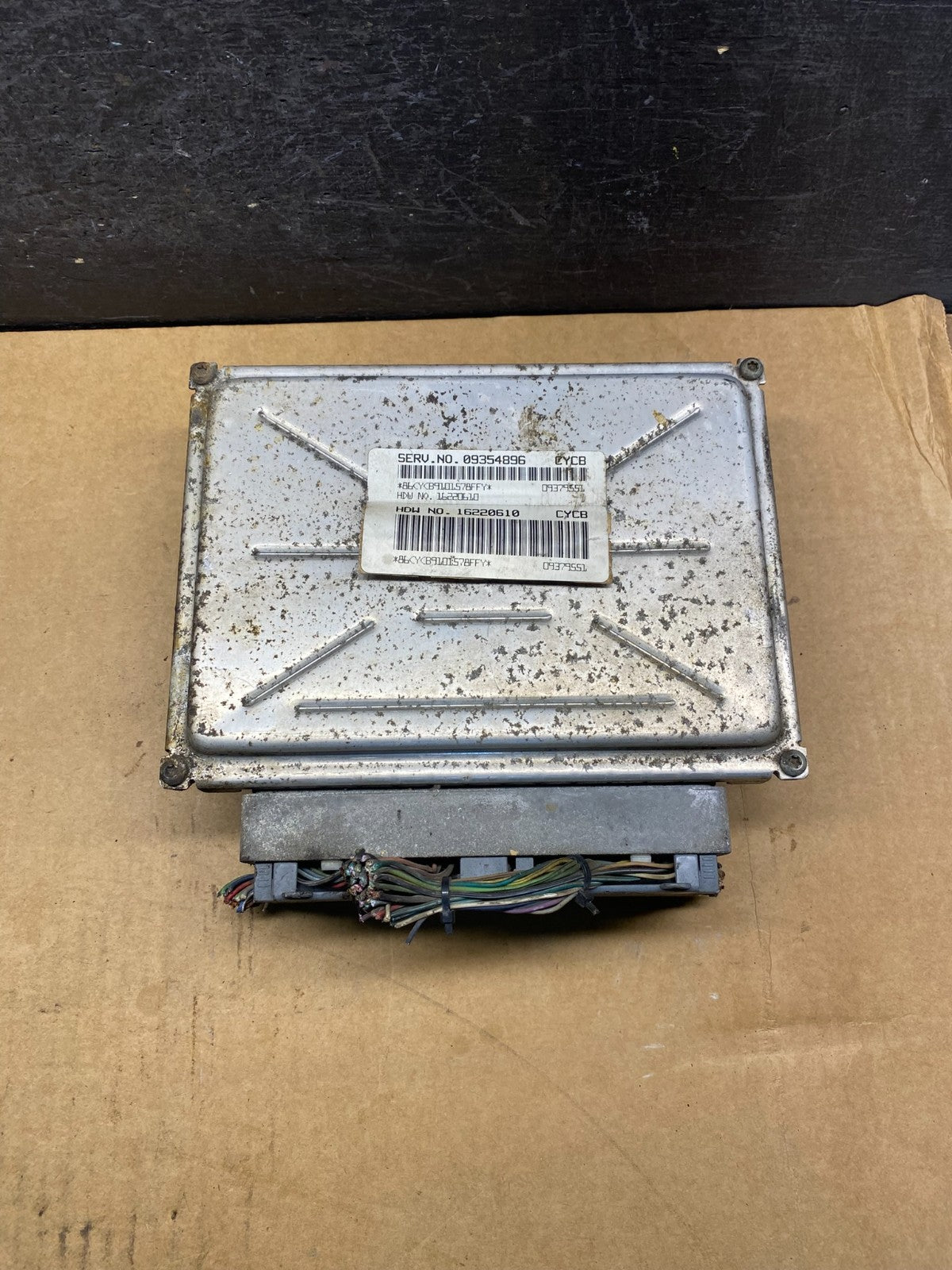 1999 2000 Chevrolet Silverado Engine Control Module ECM ECU 09354896 AH7197 DW0