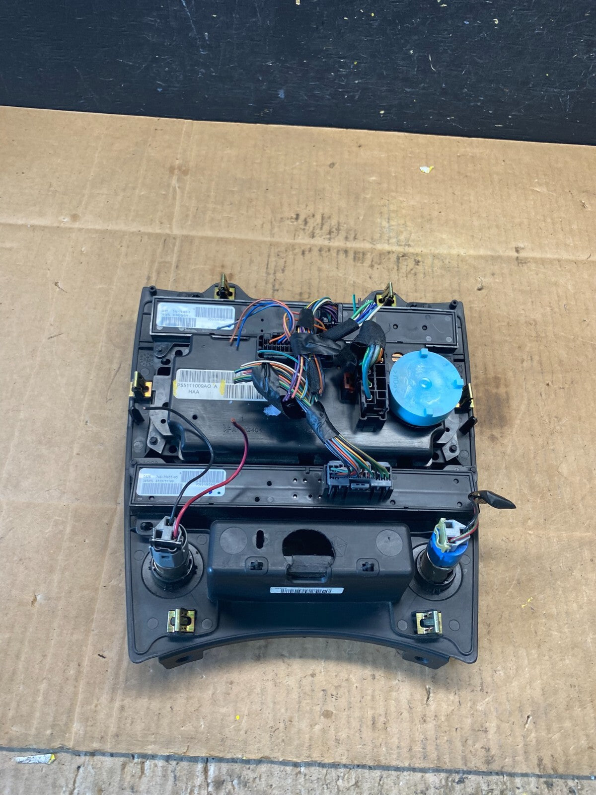 2005 2006 2007 Jeep Commander Grand Cherokee A/C Climate Control Bezel O1454 DG5