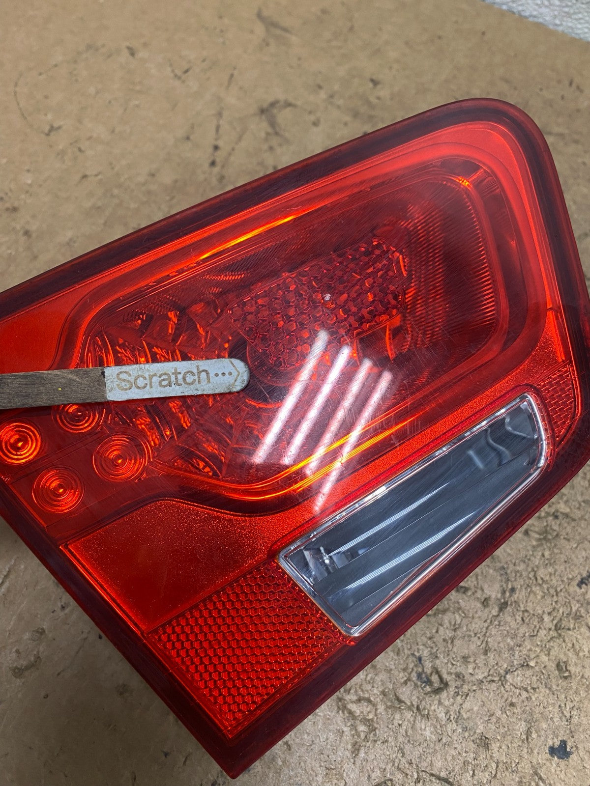 2010 to 2013 Kia Forte Left Driver LH Side Tail Light Inner Oem T1035 DW3