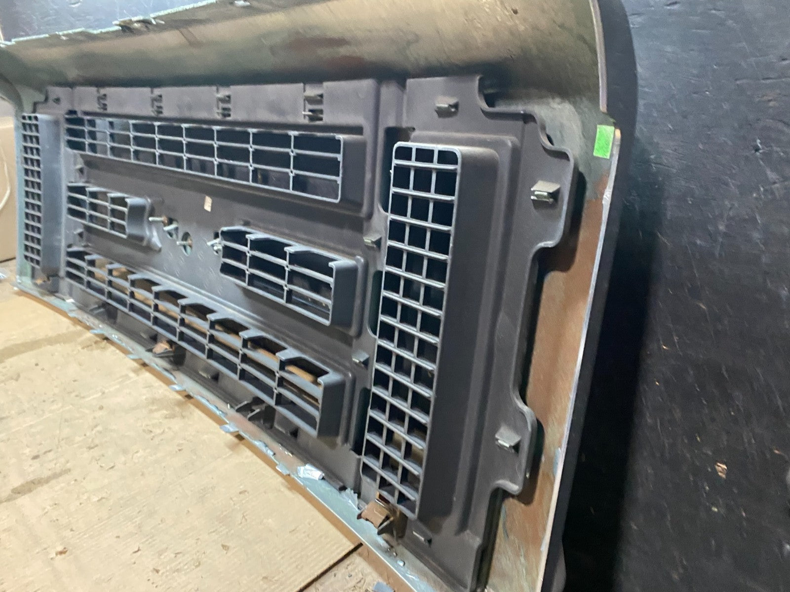 2008-2014 Ford Econoline E150 E250 Front Upper Chrome Grill Grille Oem X3299 DG9