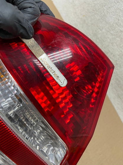 2005-2007 Mercedes-Benz C230 C240 W203 C-Class Left Driver Tail Light AH4359 LK3