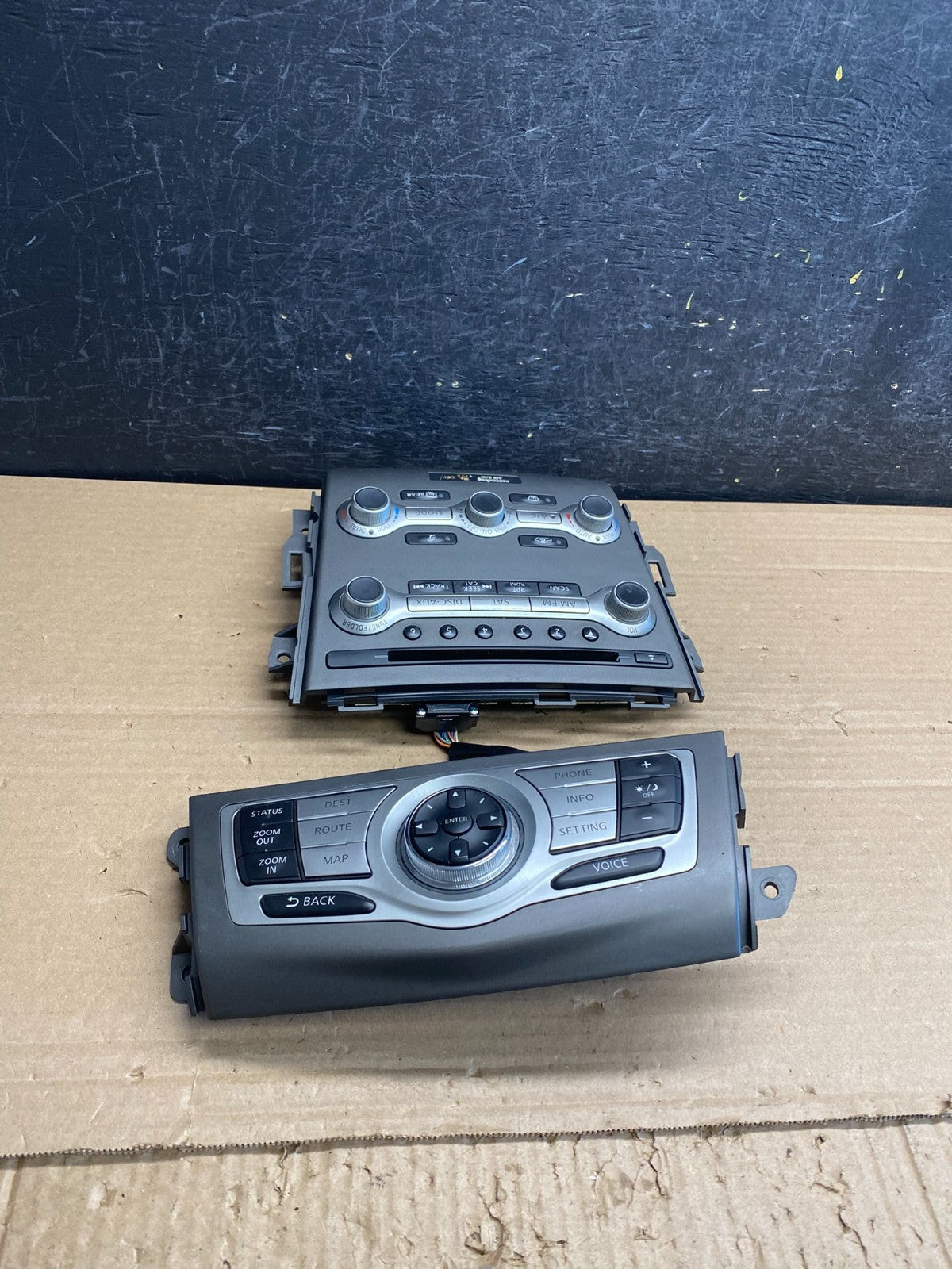 2010 - 2014 Nissan Murano Radio Temperature Climate A/C Control Panel AG0132 DG2