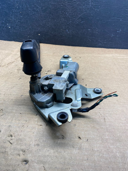 2011 to 2013 Infiniti QX56 QX80 Rear Wiper Motor ad9850 DG4