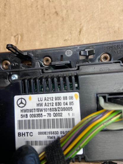 2010-2013 Mercedes W212 E350 E500 A/C Climate Control Panel AE3827 DG4
