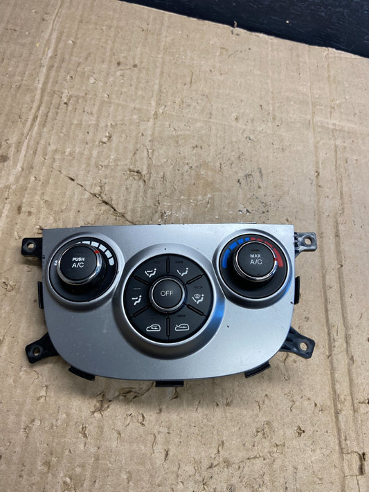 2010 2011 2012 Hyundai Santa Fe Automatic Climate AC Heater Control OE ae1960 DG0