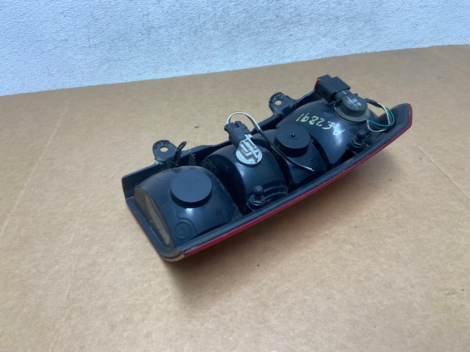 2008 to 2016 Jeep Patriot Left Lh Driver Side Tail Light AE2891 LK4