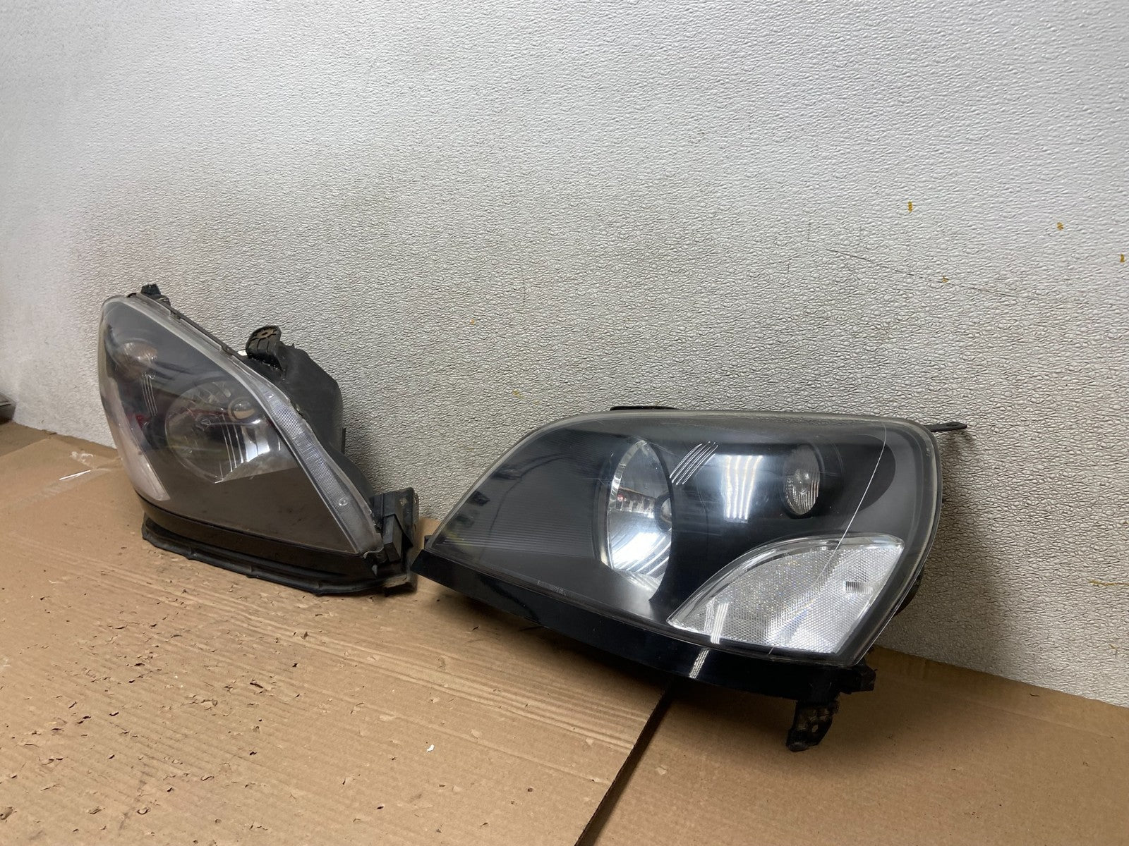 2003 2004 2005 Honda Pilot Left+Right Side Halogen Headlights AB1221 DG1