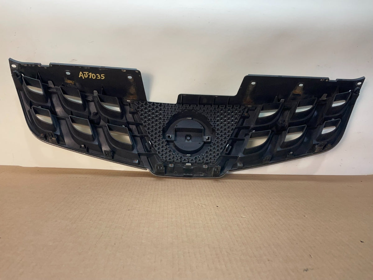 2011 to 2015 Nissan Rogue Front Upper Chrome Grill Grille AJ1035 DG3