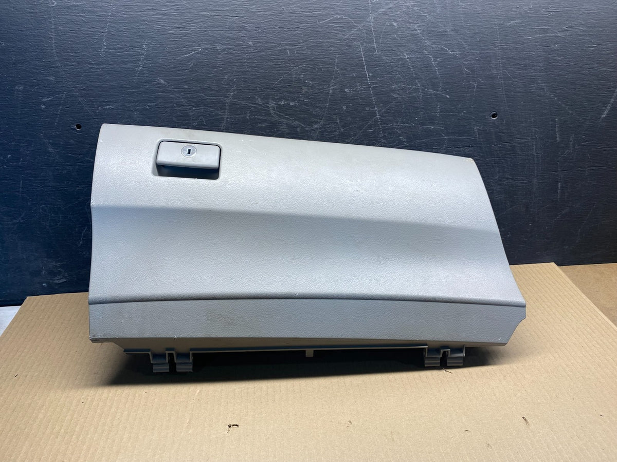 2007-2011 Toyota Camry Glove Box Compartment AG8458 DG0