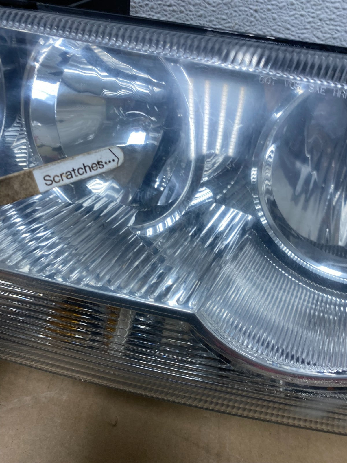 2005 2006 2007 Chrysler 300 Left+Right Halogen Headlights AE9138 DW3