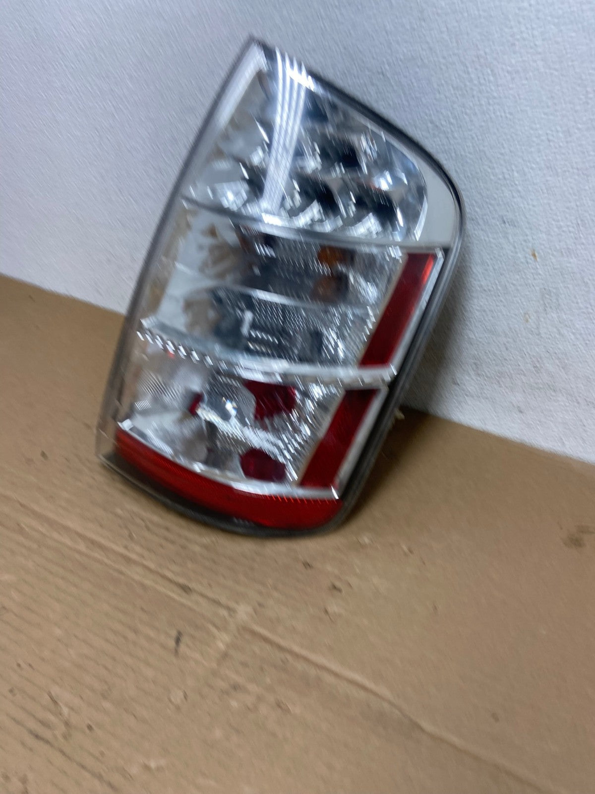 2006 to 2009 Toyota Prius Tail Light Right Passenger Side AD3896 LK1