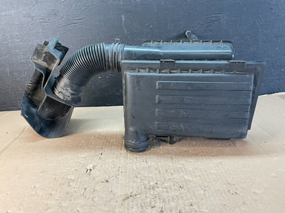 2016 to 2018 Volkswagen Jetta Air Cleaner Box 04E129611G AD82710
