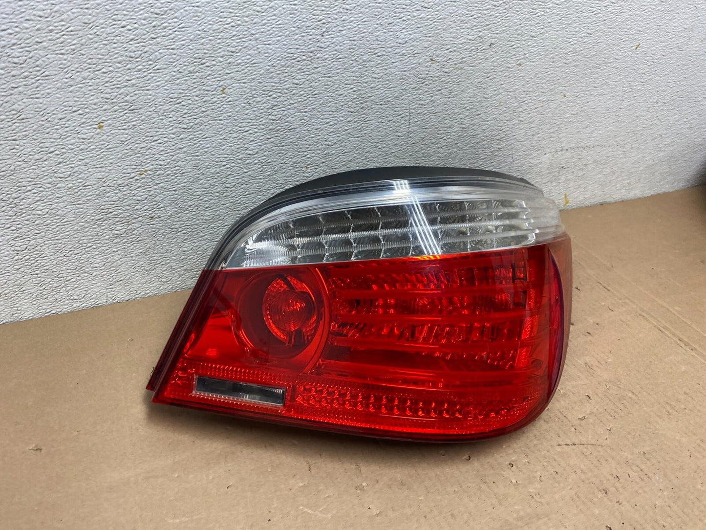 2008 2009 2010 BMW 5 525i 530i Right Passenger Rh Tail Side Light M0366 DW2
