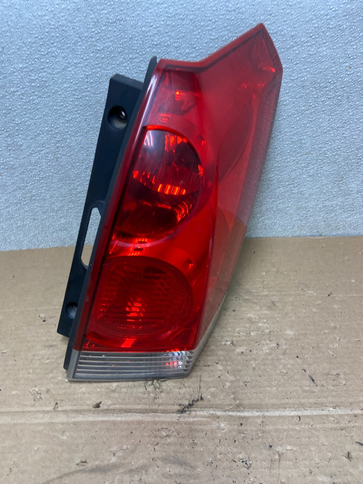 2004 to 2009 Nissan Quest Right Passenger RH Side Tail Light AB47880
