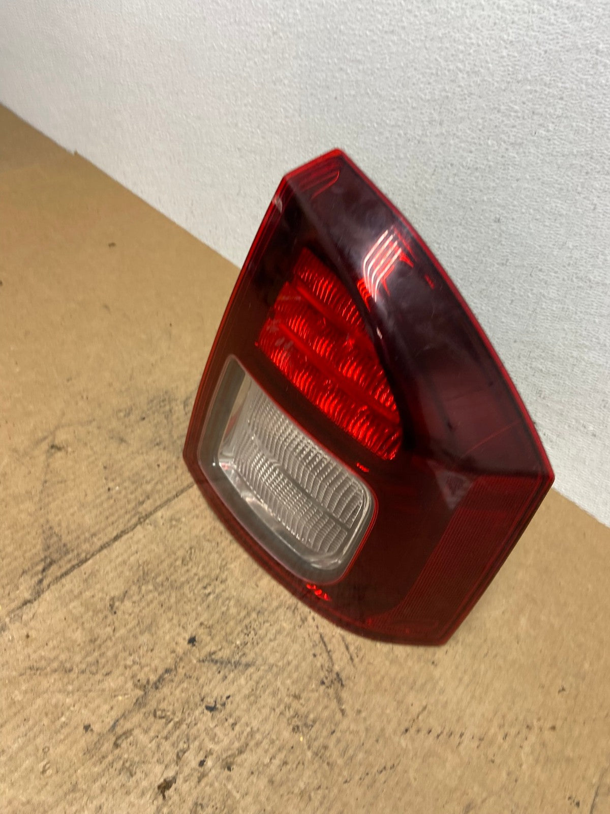 2014 - 2017 Jeep Compass Right Passenger Side Tail Light AB6926 LK1