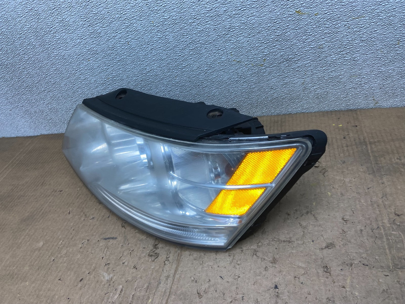 2009 - 2010 Hyundai Sonata Left Driver LH Side Headlight Halogen Oem AA7100 DW1