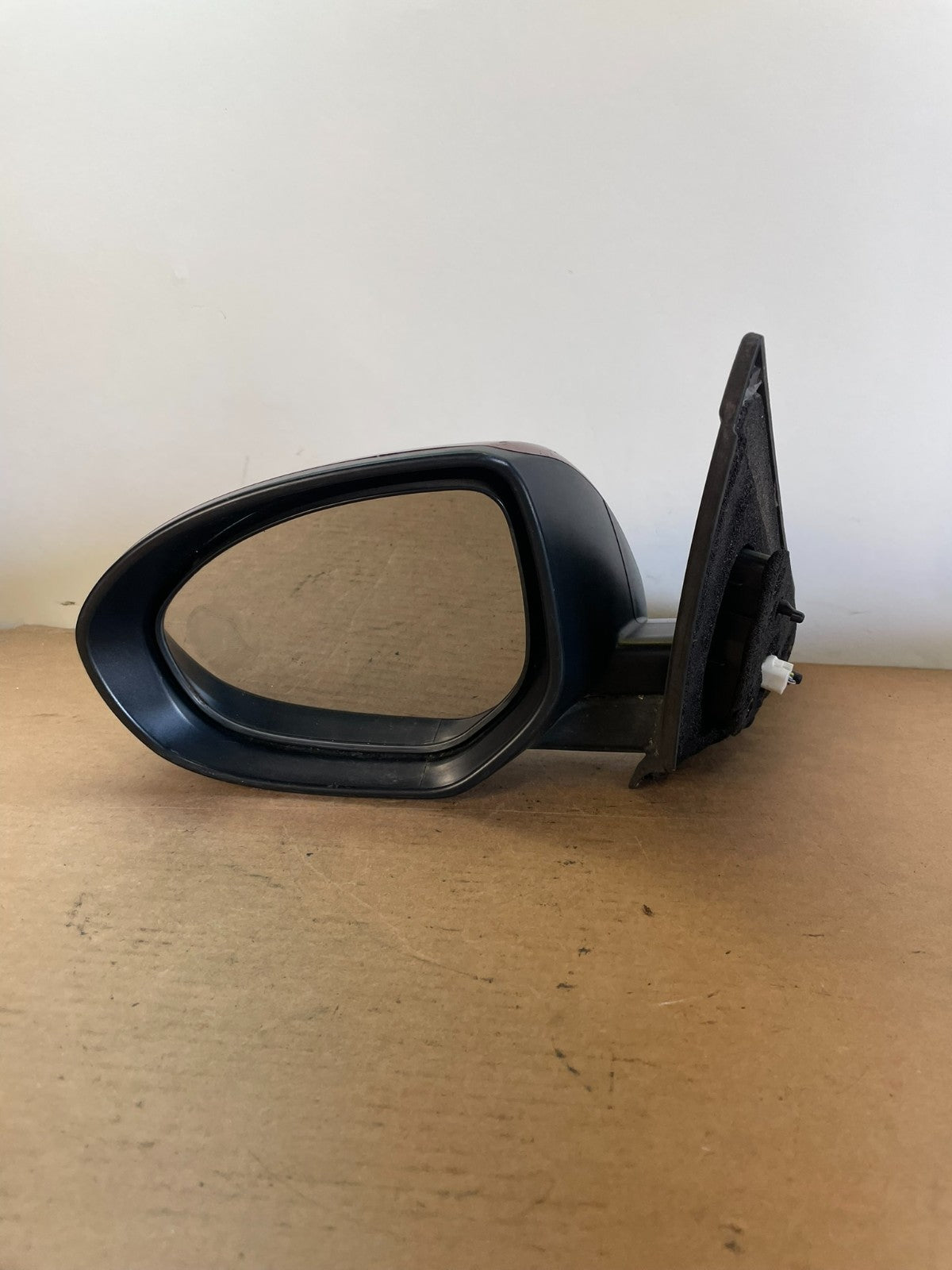 2010 to 2013 Mazda 3 Left Driver LH Side View Mirror Power AG0651 DW8