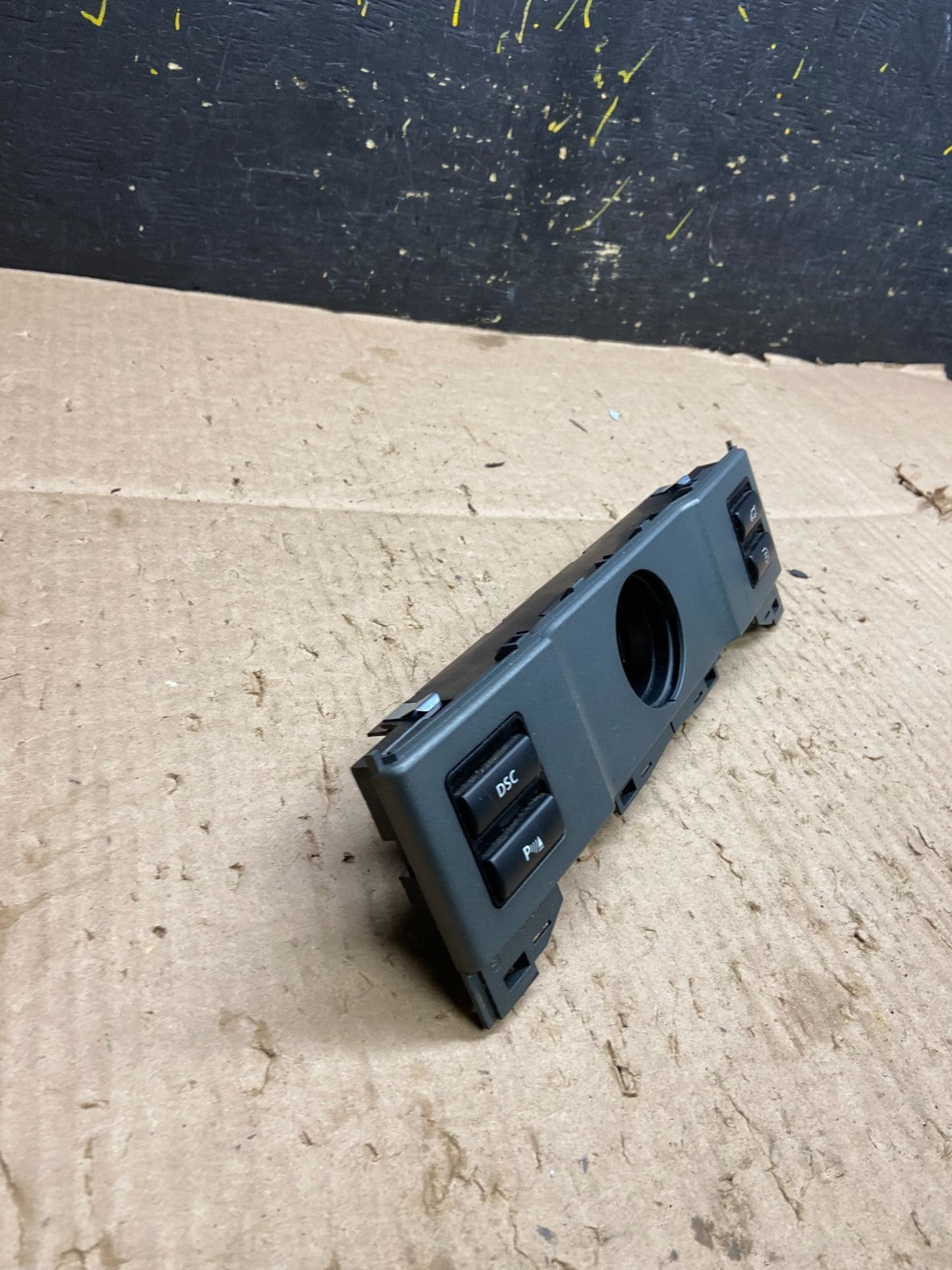 2003-2010 Range Rover L322 Center Panel DSC Switch Control Power y7746 DG1
