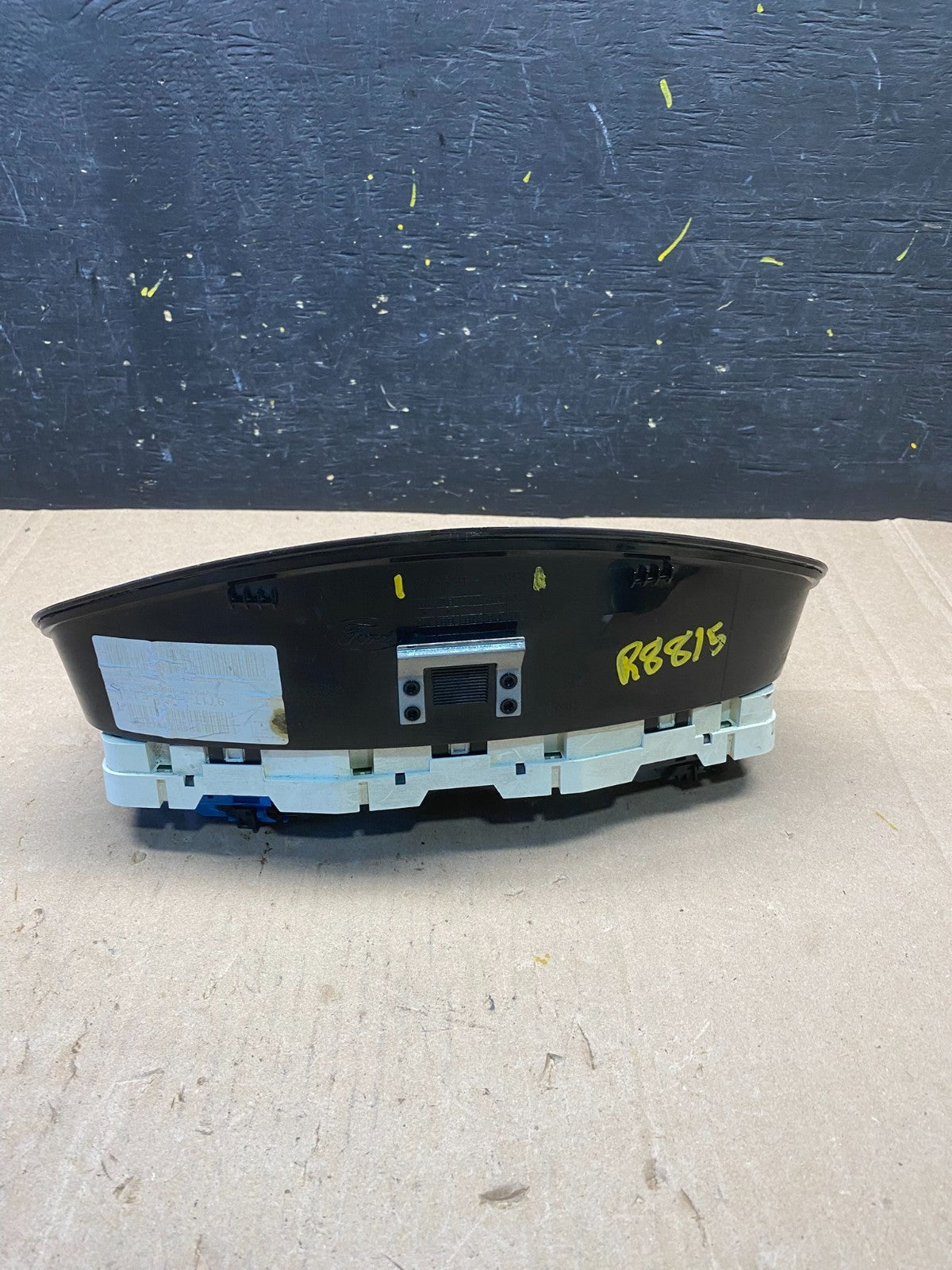 2011 to 2013 Ford Transit Connect Speedometer Gauge Cluster OEM R8815 DG4