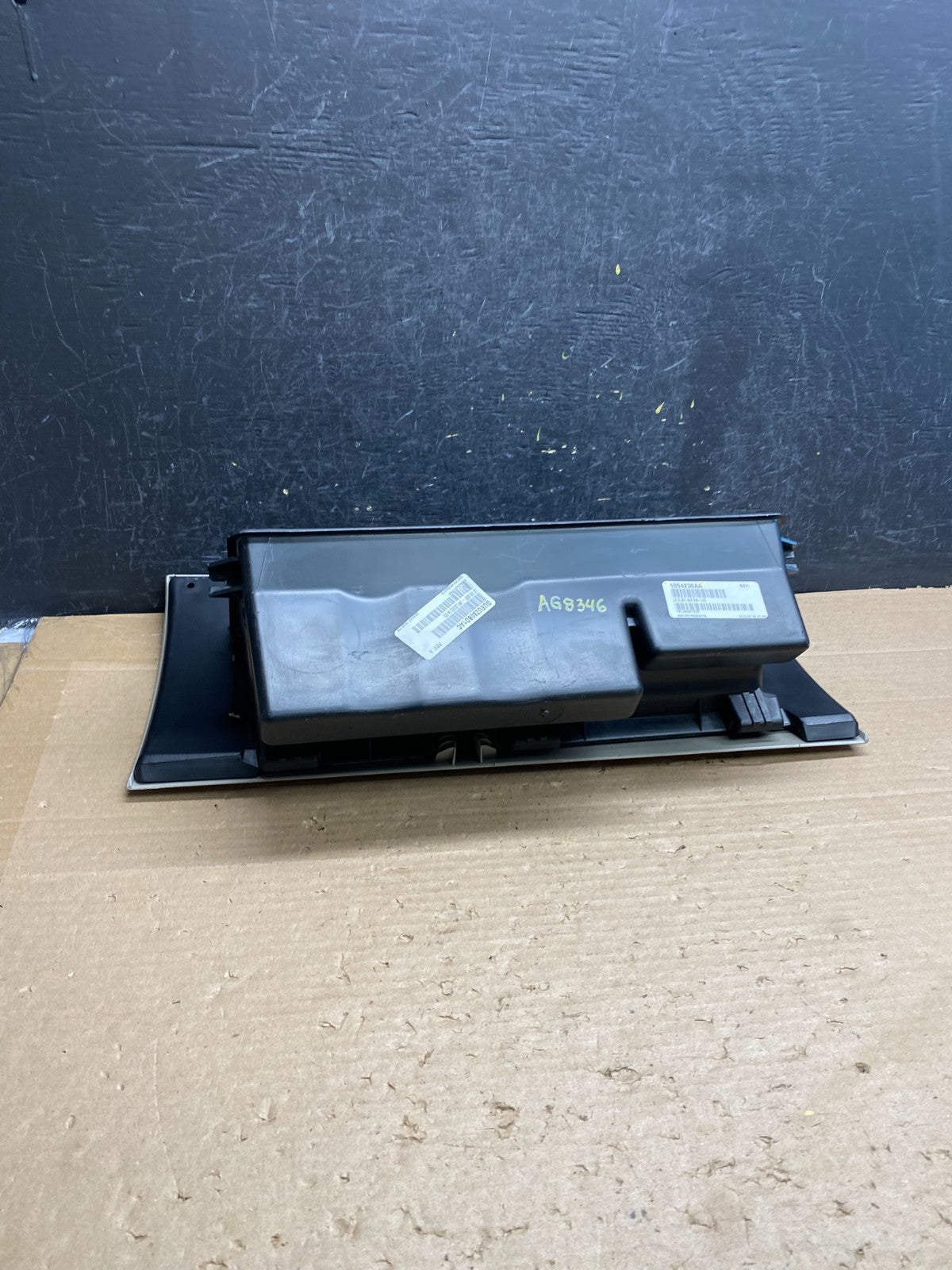 2006-2014 Dodge Charger Challenger Front Right RH Storage Glove Box AG8346 DG4