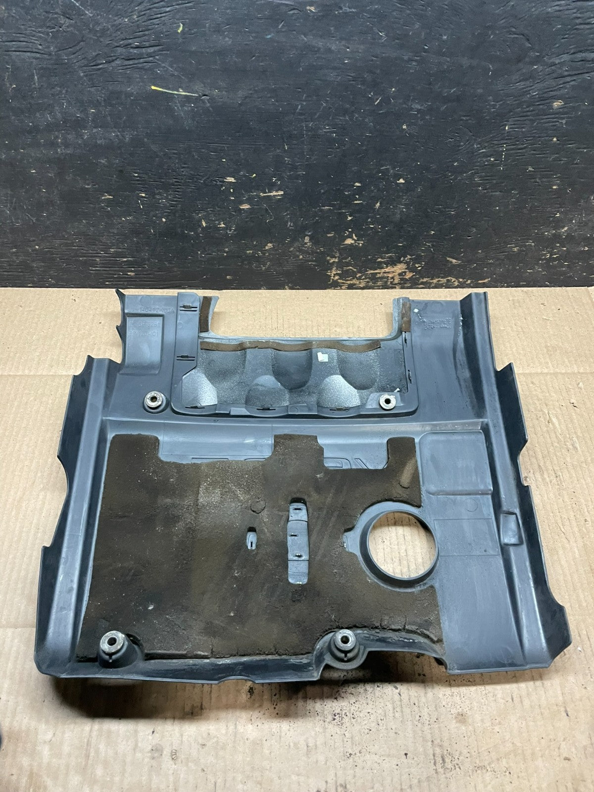 2004 to 2008 Nissan Maxima 3.5L Engine Cover T6597 DG4