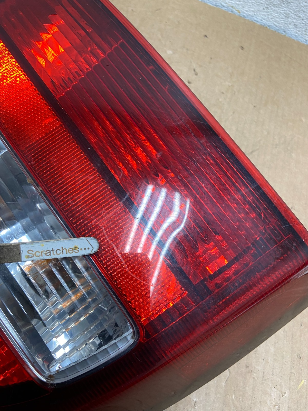 1999-2003 Volvo S80 Left Driver LH Side Tail Light AI9097 LK3