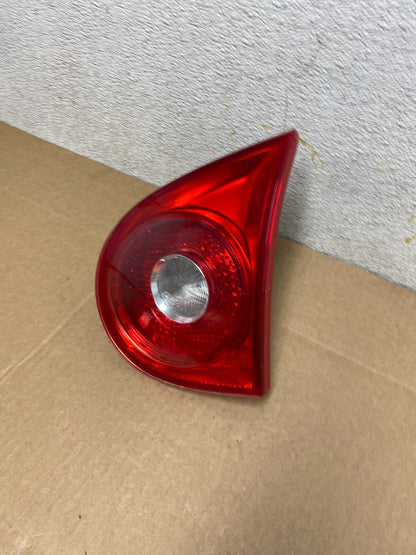 2006-2009 Volkswagen Golf Right Passenger Rh Tail Light Inner Trunk O6673 DW1