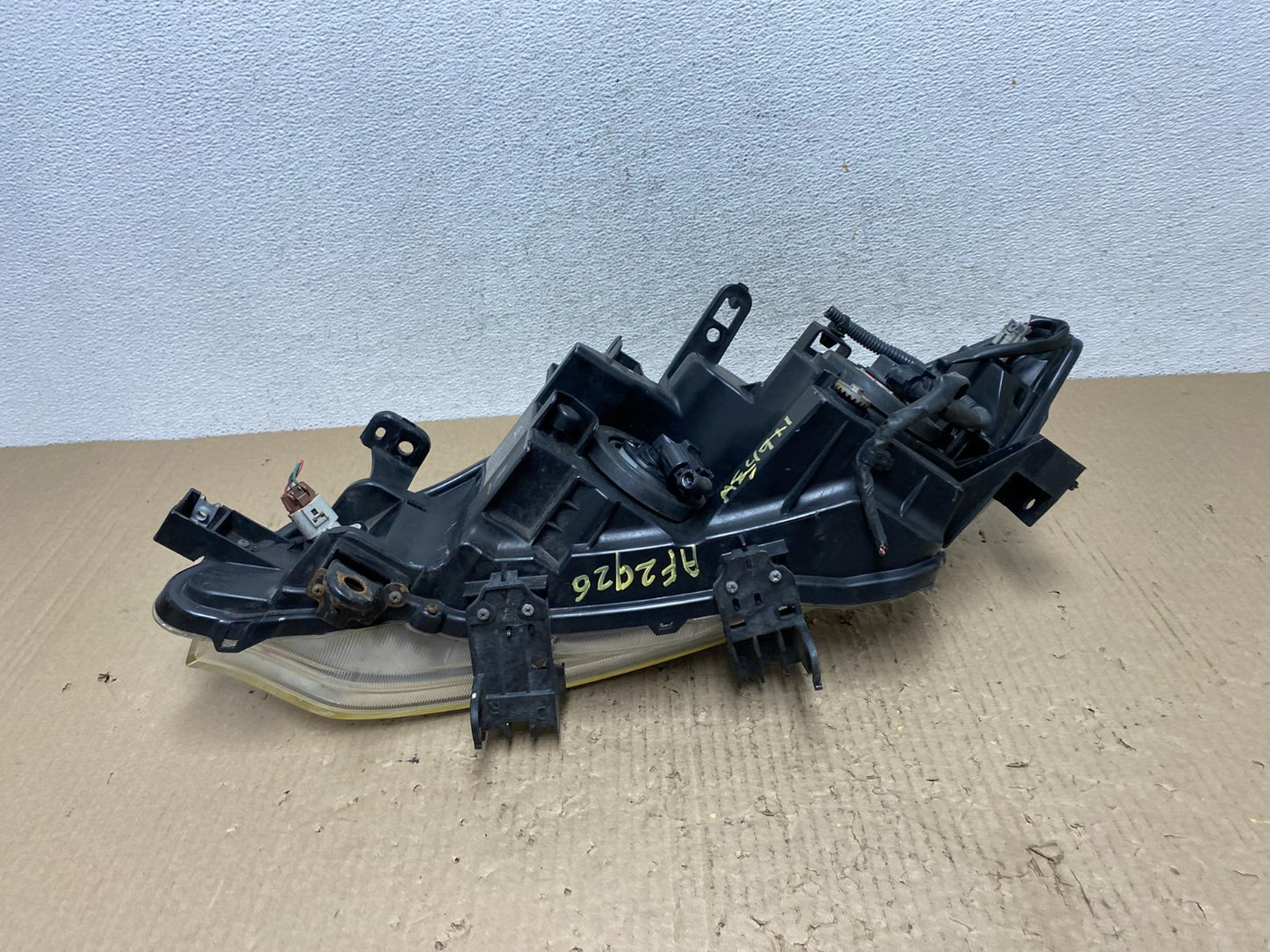 2011 to 2014 Nissan Murano Headlight Right Passenger Rh Halogen AF2926 DW7