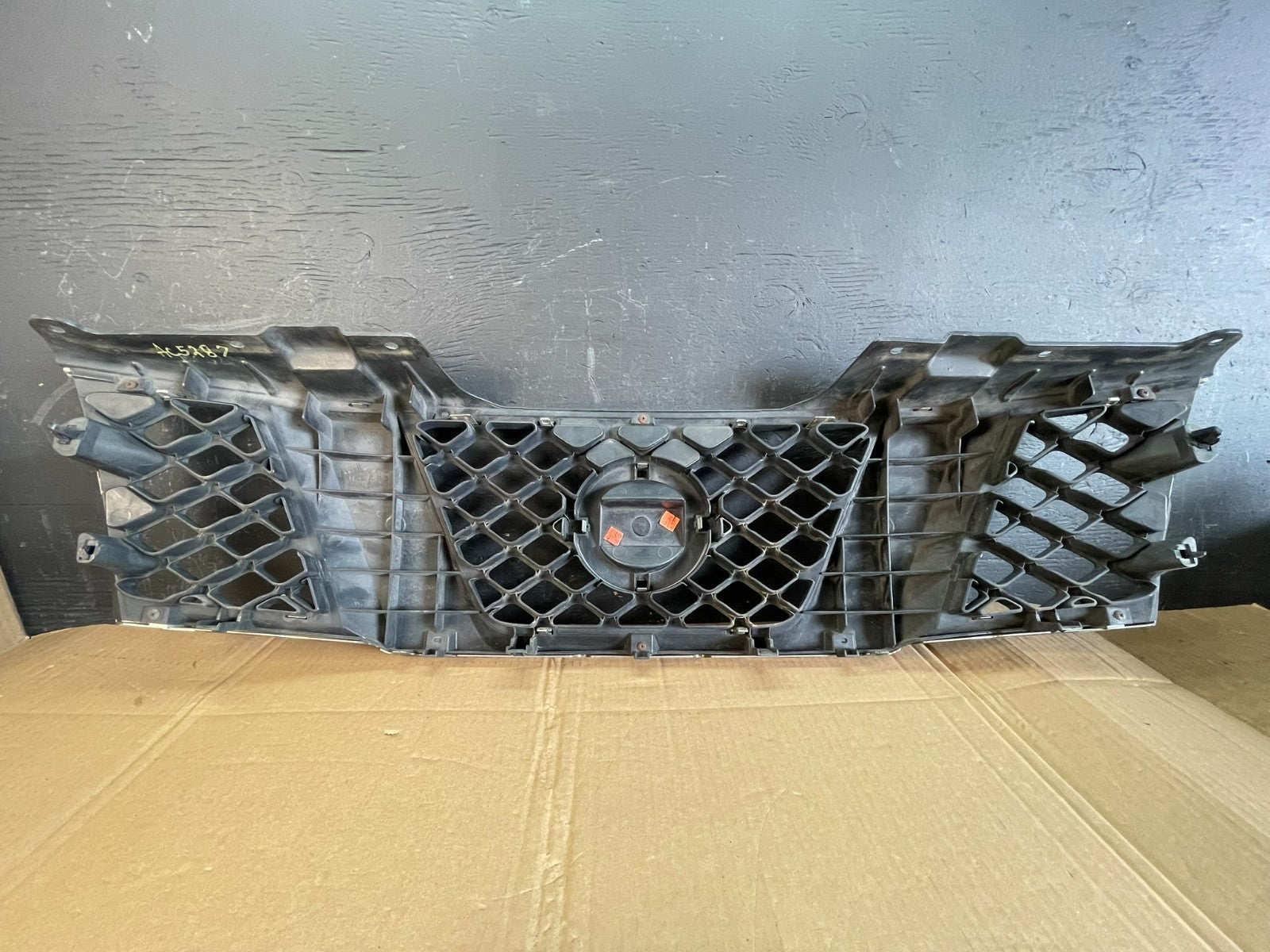 2005 2006 2007 Nissan Pathfinder Chrome Front Upper Grill Grille AC5287 DG5