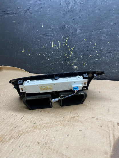 2004 to 2008 Acura TL Front Dash Dashboard AC Center Clock Air Vent z1882 DG4