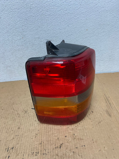 1993-1998 Jeep Grand Cherokee ZJ Left Driver Side Tail Light AD1110 LK2