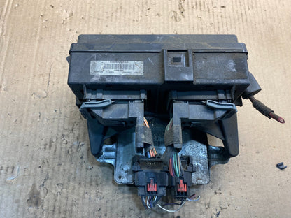 2004 2005 Dodge Durango Fusebox Fuse Box Relay Body BCM Control Module ae8046 DG1