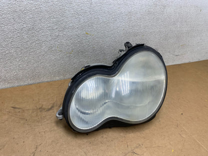 2001-2004 Mercedes-Benz C Class Halogen Left Driver Headlight Oem X4878 DW2