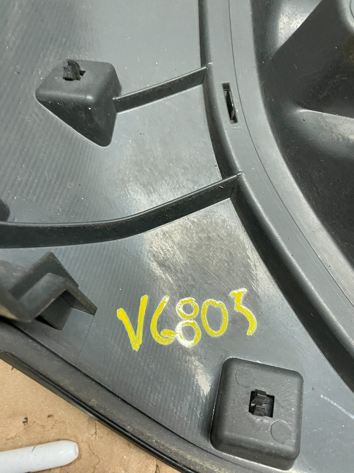 2003 2004 2005 Honda Pilot Front Upper Grill Grille V6805 DG10