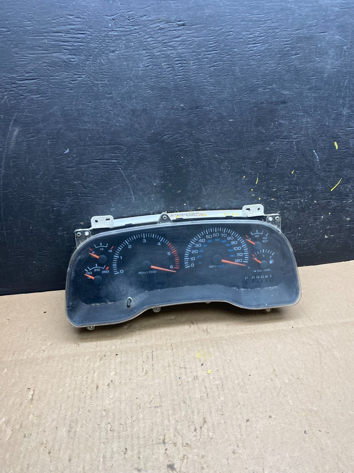 2000 to 2002 Dodge Ram 2500 V10 Instrument Speedometer Gauge Cluster T48330