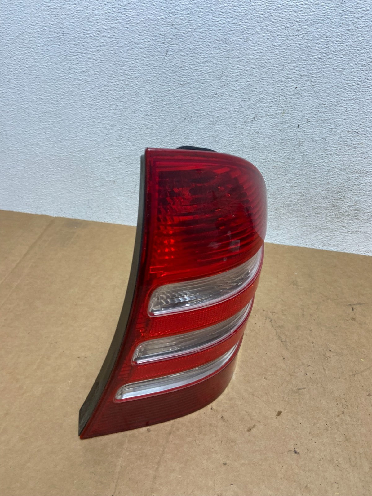 2003 to 2004 Mercedes W203 C-Class Right Passenger Tail Light AE3106 DG2