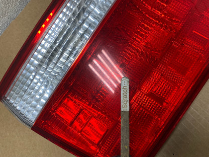 2005 2006 2007 Honda Odyssey Inner Left Driver Lh Tail Light V0959 DW3