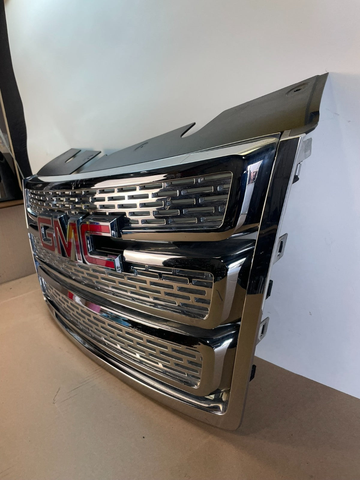 2010 to 2015 Gmc Terrain Front Upper Grill Grille AG0980 DG1