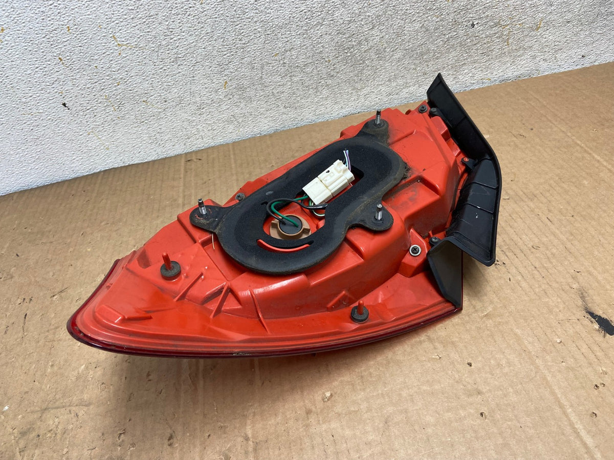 2007 to 2013 Infiniti G35 G37 Sedan Left Driver LH Side Tail Light AI8440 LK4