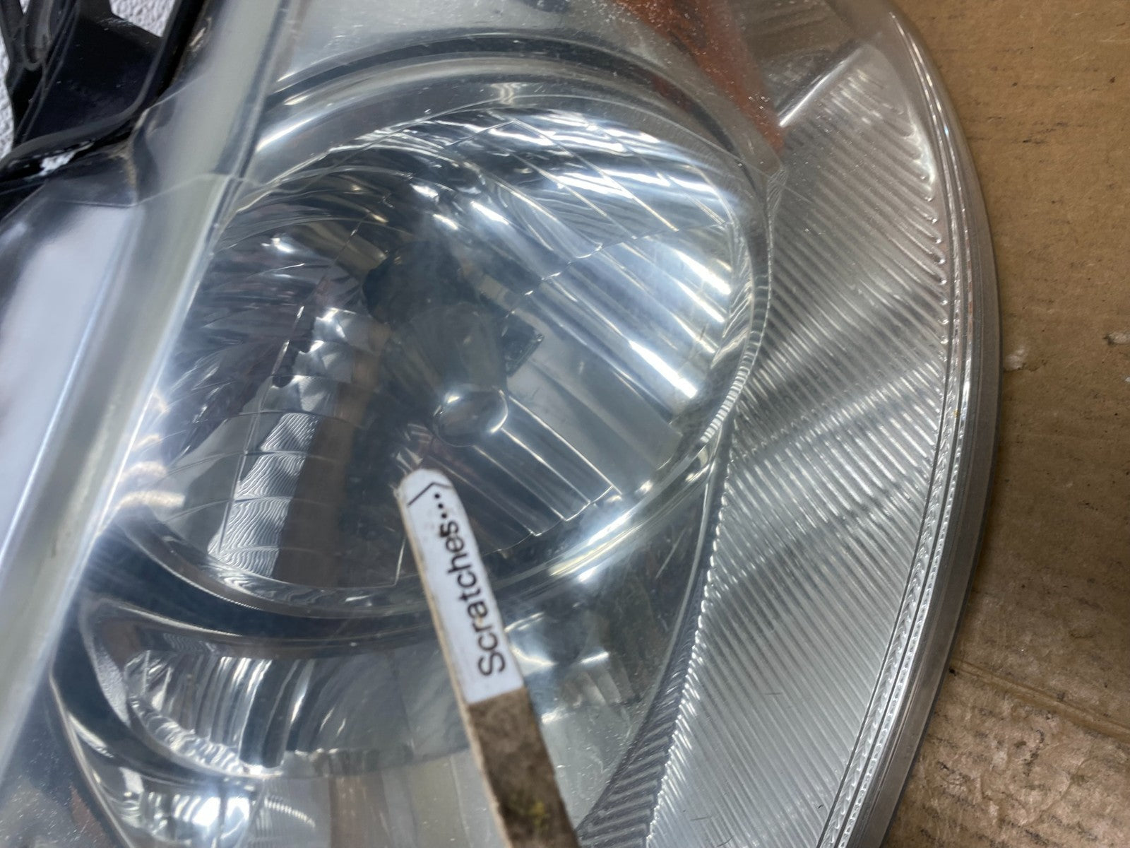 2004 to 2008 Ford F-150 F150 Left Driver LH Halogen Headlight AE0288 DW3