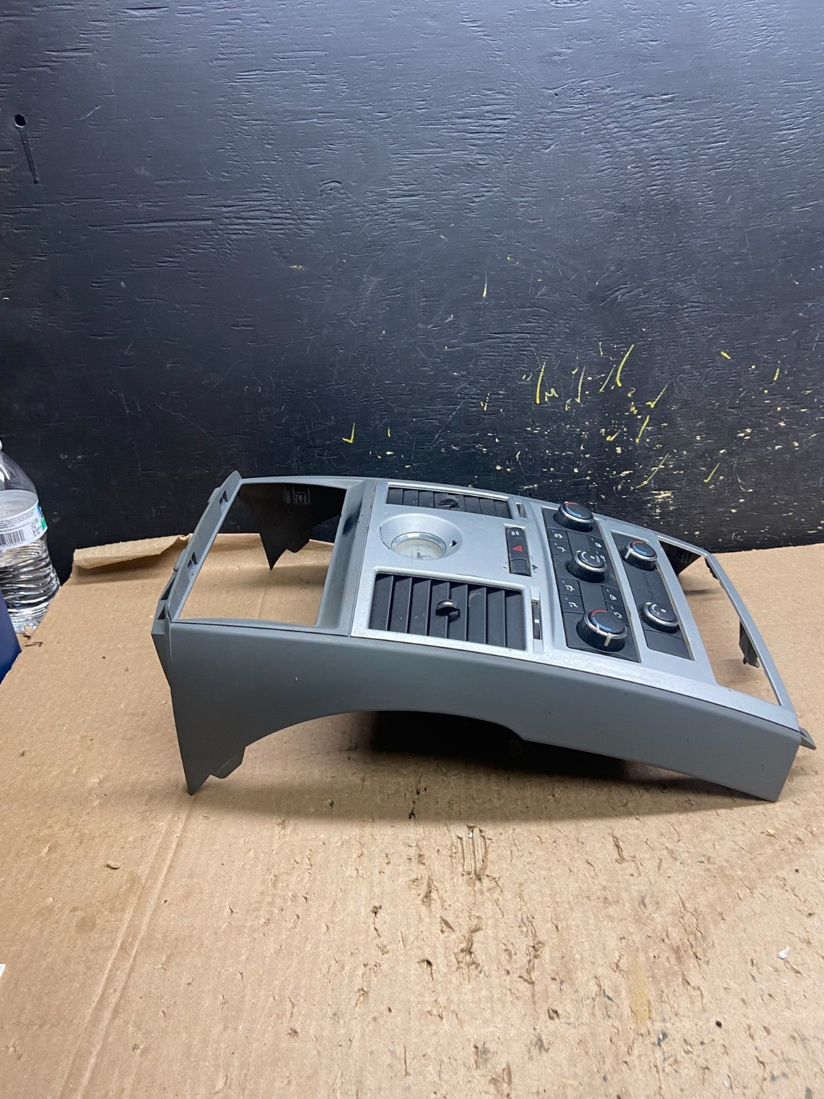 2008-2010 Dodge Grand Caravan Radio Bezel Climate Control Heat AC Z2035 DG3